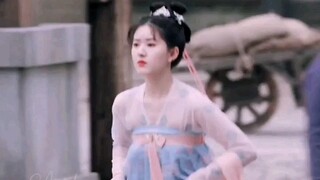 "Adapun pemeran utama wanita kedua Zhao Lusi, kru kami dapat menggambarkannya sebagai harta karun ya