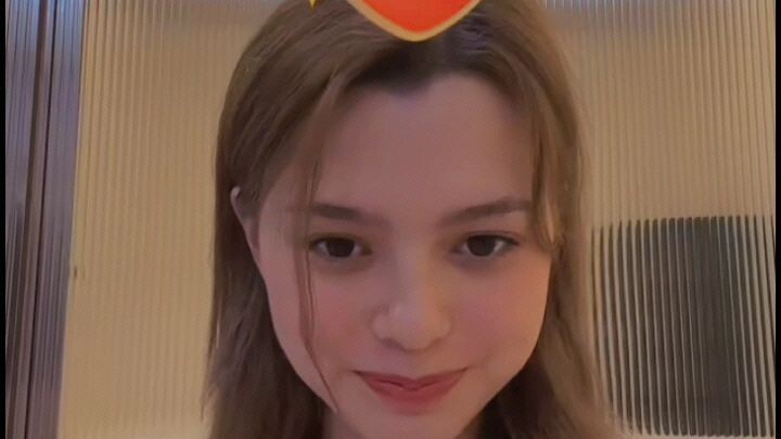 with beccaa🤍🦦 #freenbecky #becky armstrong