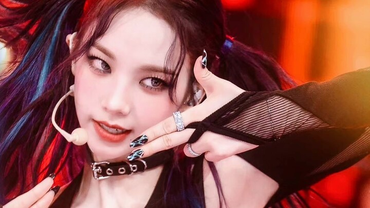 Bunuh dengan gila-gilaan! Prajurit wanita yang bersemangat berganti pakaian dengan lancar! Gadis-gad