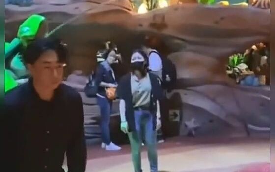 คนนี้ไม่เกี่ยวอะไรกับปฏิกิริยาเลย