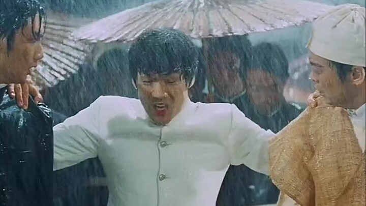 "Kita harus menguatkan diri sendiri!"