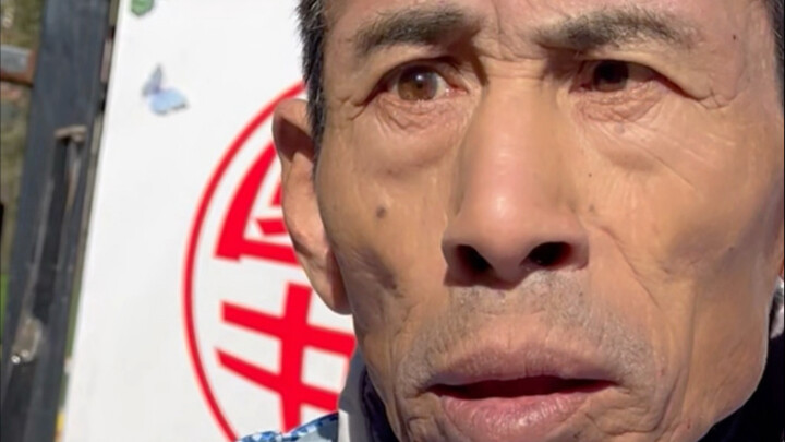 In ancient times, Guan Yu had his bones scraped to treat his wounds; today, Big Brother shaves his f