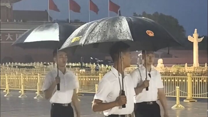Have you ever seen an umbrella with the national emblem on it?
