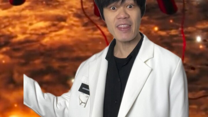 Muzan Cosplays a Sunny-Day Doll