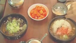 【我叫金三顺】金三顺就是个吃货，刚吃完拌饭，就拿起拉面