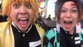 可爱cos炭治郎和善逸的步行街之旅