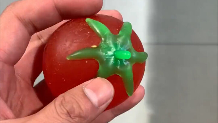 超市里面的番茄还挺解压…