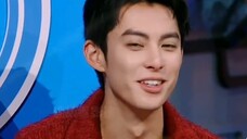 Dajing and Yu Meiren ❤ and 🥭 all the members are crazy about Di Xin cue Cang Lan Jue ❤ This rhythm o