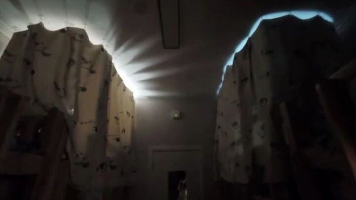 ม่านกั้นเตียงของเพื่อนร่วมห้องดันรั่วแสง ฮ่าๆๆ โชคดีที่ของฉันคุณภาพดีมาก ความเป็นส่วนตัวสูงเลย!