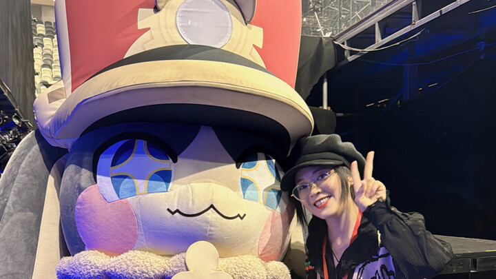 Liputan Kecil di Balik Layar Konser Star Rail oleh Pengisi Suara Pam