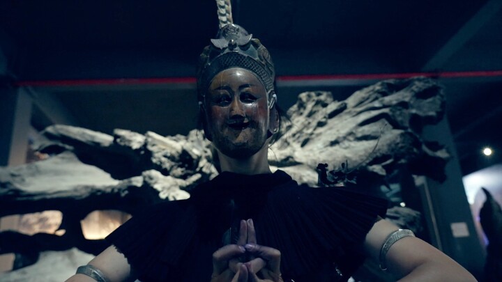 When the Nuo dance begins, all evil spirits retreat.