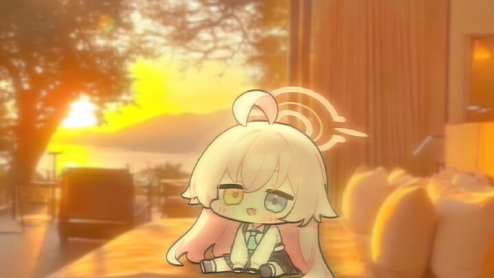 “Kamu imut banget, gimana mungkin orang nggak jatuh cinta sama kamu?”