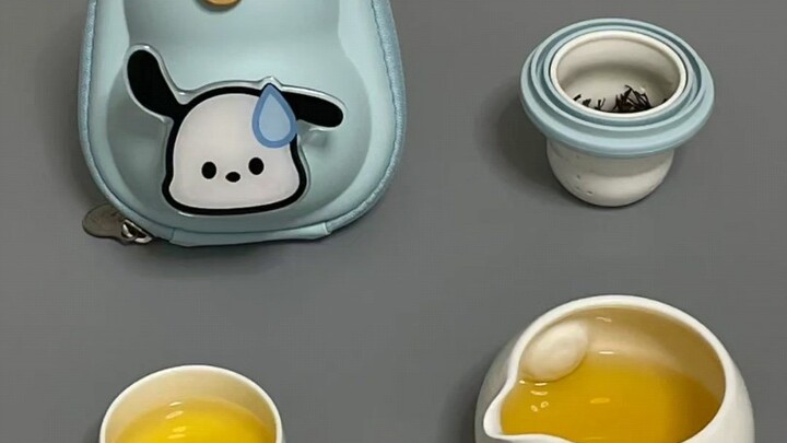 Semua teman saya jago banget ngasih kado!