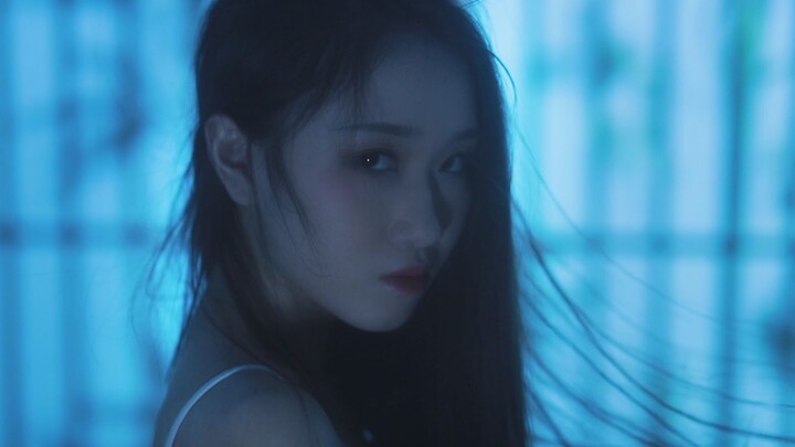 【氰英】❀Kisah Hantu Tiongkok❀Siapa kamu dan aku?