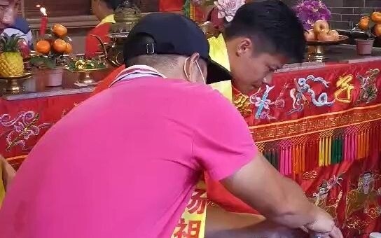 ซูปิ่งเทียนเป็นทายาทรุ่นที่ 29 ของซูตงผอ ถูกจารึกไว้ในศาลบรรพบุรุษตระกูลซู ชาวเน็ตบอกว่า: วงการเล็กไ