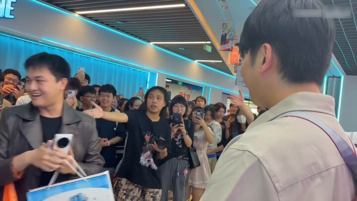 【ฮีโร่อิชิงุโระ】ท่องเที่ยวรอบโลก: ทริปผู้จัดการร้านหนึ่งวันในกว่างโจวและงานแฟนมีตติ้งหางโจว