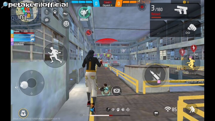 GAMEPLAY CS FF