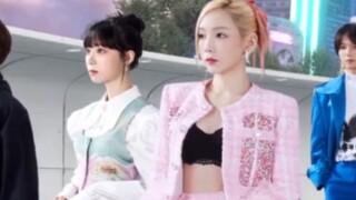 تم الكشف عن الصور التشويقية الجماعية لألبوم SMTOWN الشتوي!