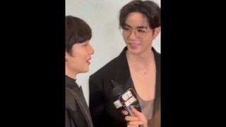 the way he looks at him🥺❤️#9enawardsxzeenunew #zeepruk #nunew #zeenunew