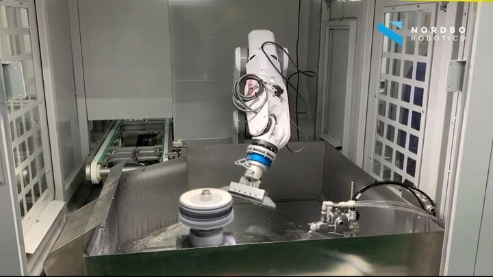 Mimic: Fine wet buffing at Amphenol Pheonix | Nordbo Robotics