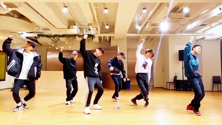 EXO “Obsession” Practice Room Ver. – 6 Members in Hats