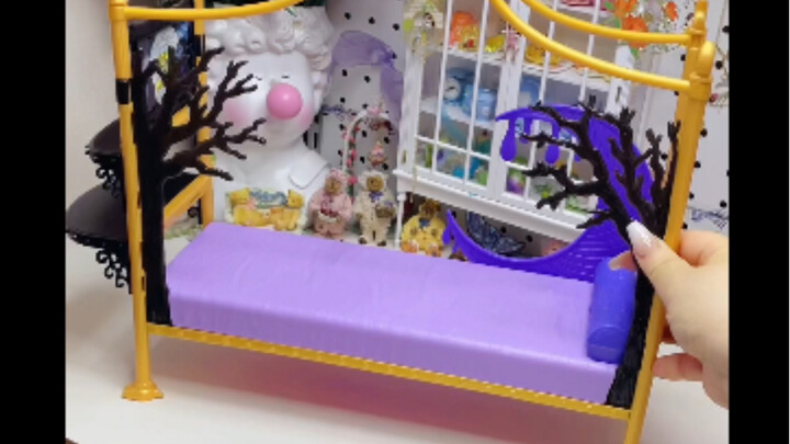 Aduh~ Perabotan Miniatur Sekolah Menengah Monster Tempat Tidur Gadis Serigala
