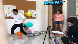 هذا، على الأرجح، هو ما يُعرف بالرفيق الخائن في اللعبة.