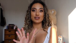 10 Things About Me (including the truth about my boobs)