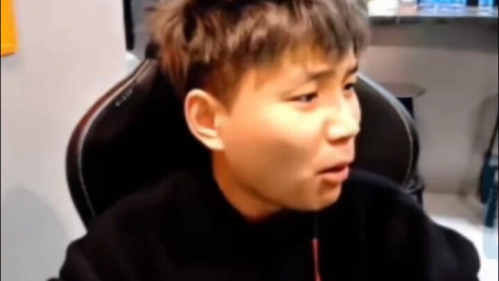 Lü Zhenghao, pesanan makananmu sudah sampai!