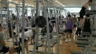 Thì ra phòng gym của Đại học Thể thao Bắc Kinh là như thế này