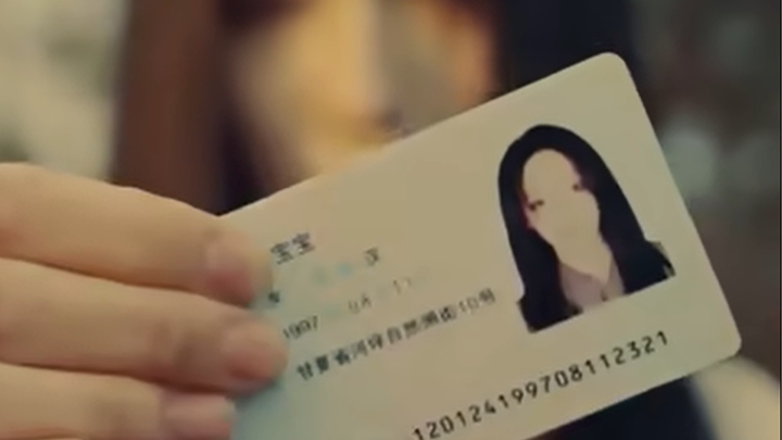 Feng Baobao Muncul di Pemakaman, Zhang Chulan Tiba-Tiba Punya Seorang Kakak Perempuan