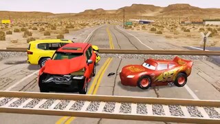 Flatbed Truck Mcqueen  _ Transportation with Truck - Pothole vs Car _457 - BeamN