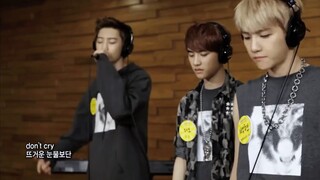 When this song is left with only drum beats and Chan-yeol's bass
