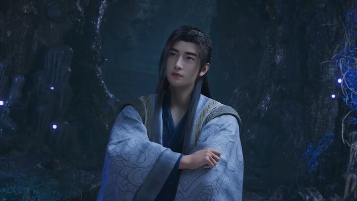 “ต่างคนต่างฝึกตน” ก็เหมือนกันที่ได้ติดตามฮันลี่ไปไหนมาไหน แต่สถานะของตี้ฮุนกลับเทียบเท่าลูกสาวแท้ๆ เ