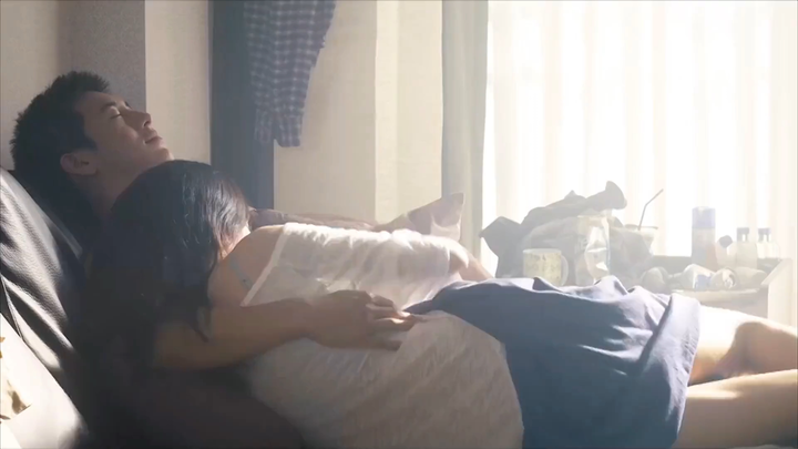“The person I fell for at first sight—how could I ever be content to just be friends?”