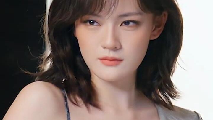 Iklan pakaian dalam Wen Qi