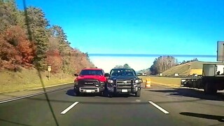 Road Rage USA, Driving Fails & Bad Drivers Compilation 2021 (Car Crashes!) #81