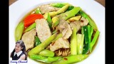 ราดหน้า หมูนุ่ม : Noodles with Tender Pork Sauce l Sunny Thai Food