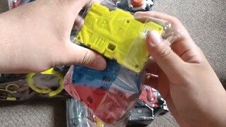 [F Unboxing] Four dx memory sticks are 30 yuan? A w belt is only 50 yuan? The holy blade dx small lu