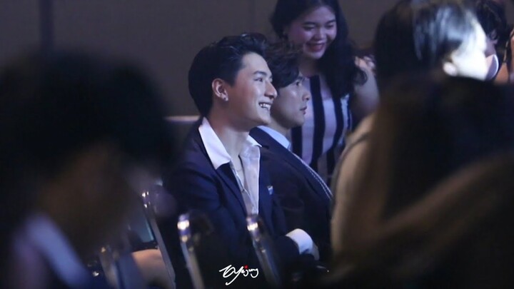 200824 - Krist Perawat [คริส พีรวัส] @ #KazzAwards2020