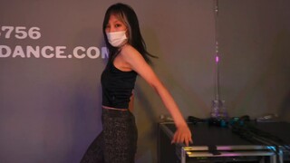 【1M】Vũ đạo JJ x Woonha x Yeji《Đây có phải là số b****** tệ không?》