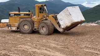 Caterpillar 988F Wheel Loader Loading Huge Marble Blocks On Trucks - Danah Marbl