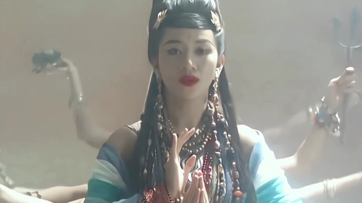 Mai Diễm Phương trong Tế Công thực sự đã khiến tôi phải trầm trồ!