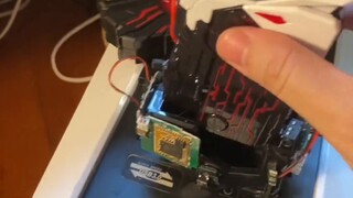 [Kamen Rider] Insert the Ark key into the computer, and the virus pop-up window is very difficult to