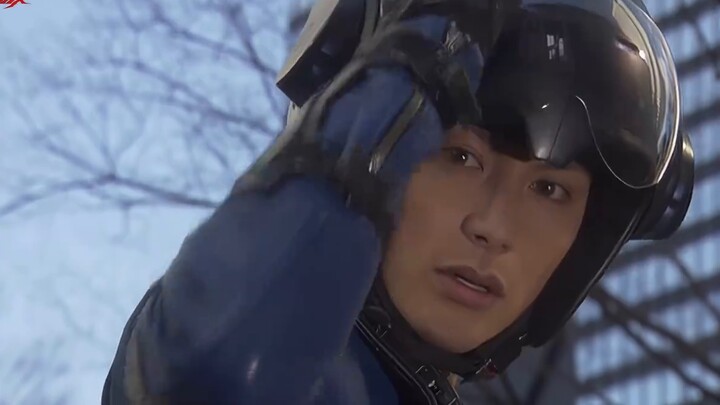 [ปาฏิหาริย์ปรากฏอีกครั้ง/เนื้อเพลง โดย อุลตร้าแมน] "พายุลูกใหม่กำลังรอคอยชายหนุ่ม!"