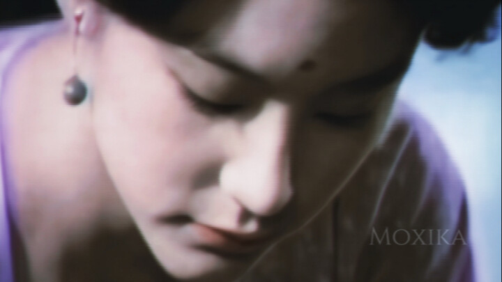 “Young and innocent, yet already radiating national beauty.” Who would have thought she was only 19 