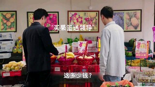Etika memberi hadiah sudah tepat