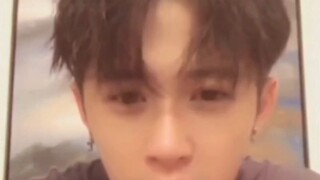 Xiao Shunyao—Reaksi "Aku dan Diriku" (semua anggota)