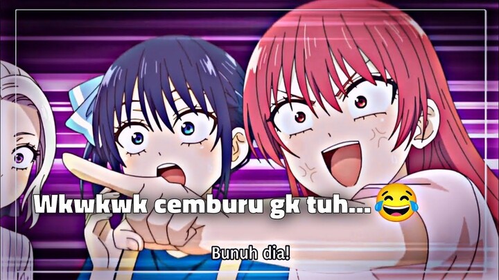 Ketika cewe yang mau tinggal besama lu mencium pipi lu, pacar lu auto cemburu
