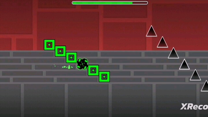 Geometry Dash LAY but out by Robanana :)